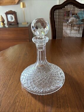 Waterford Crystal Lismore ships Decanter with Faceted Stopper